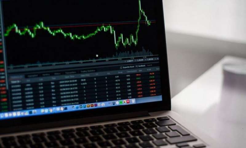 Рост рыночной капитализации USDT стал отрицательным спустя два года