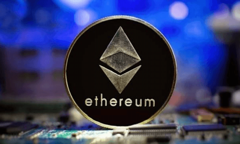 Бутерин говорит, что Ethereum Foundation сократится, будет продавать меньше ETH и сосредоточится на «CROPS»